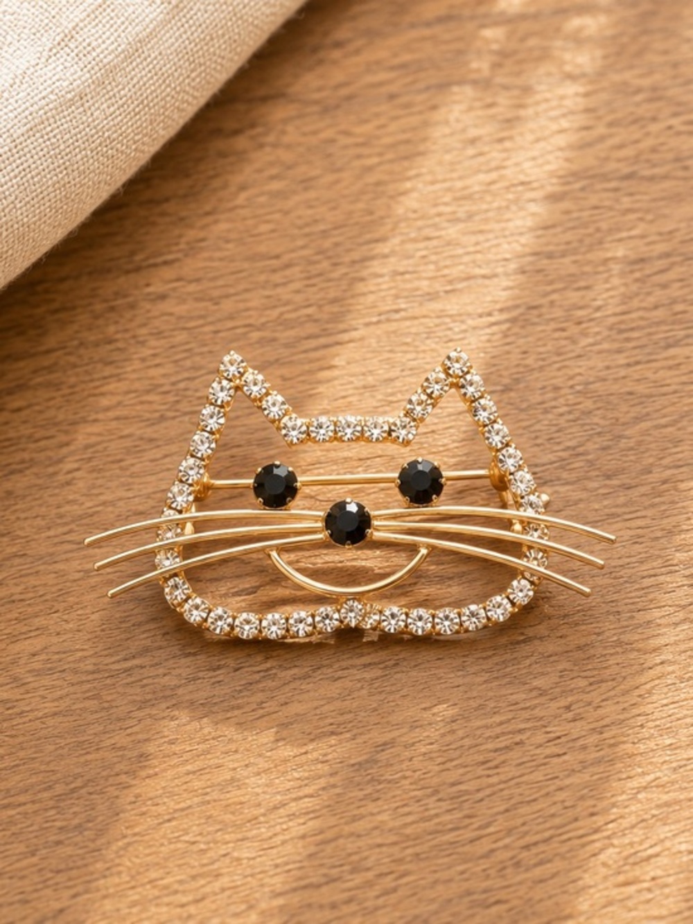 Vintage Rhinestone Cat Brooch